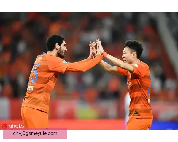 半场战成平局 金朱晟染红三次中框